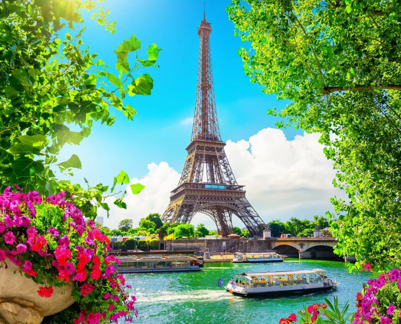 Europe Signature Tour - From Eiffel Tower to Mt. Titlis