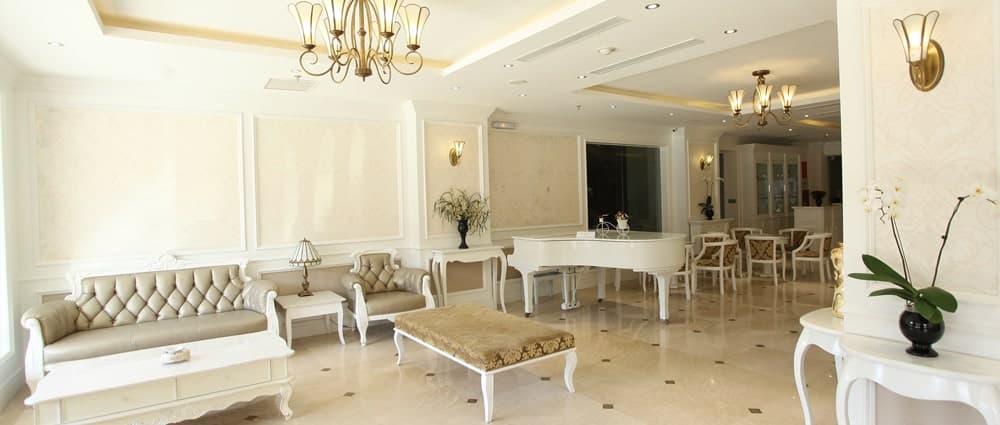 City Bay Palace Hotel