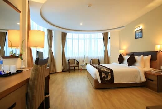 Hotel Mirage Regency