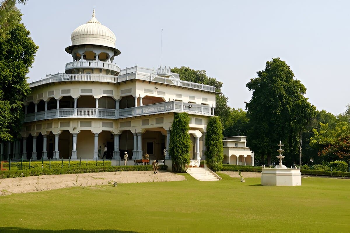 Anand Bhawan 