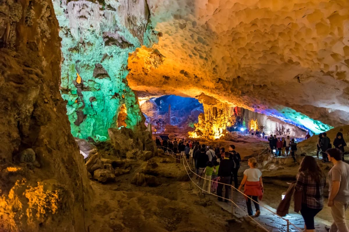 Hang Trong Cave