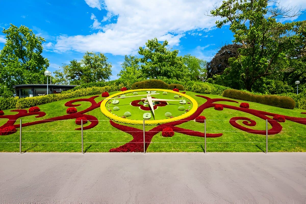 L'Horloge Fleurie
