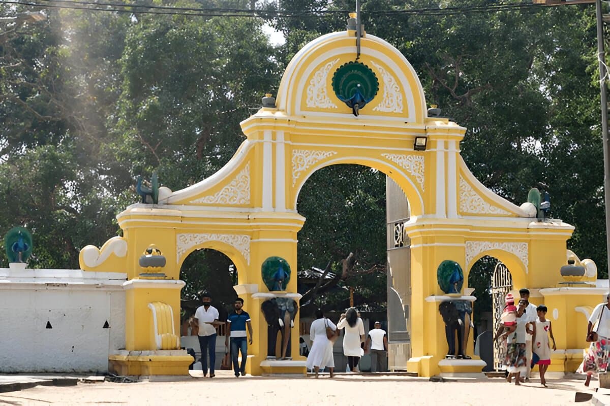 Ruhunu Maha Kataragama Dewalaya