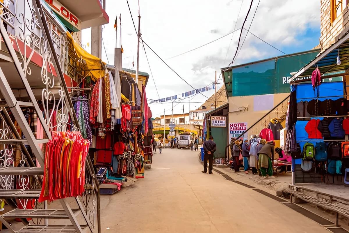  Kaza Market