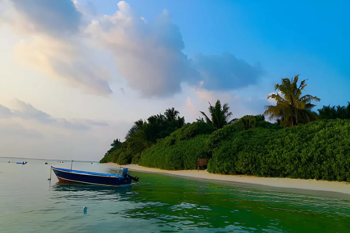 Vaadhoo