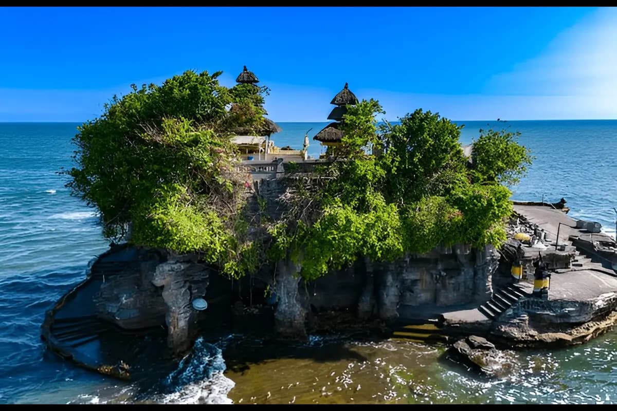 Tanah Lot Temple