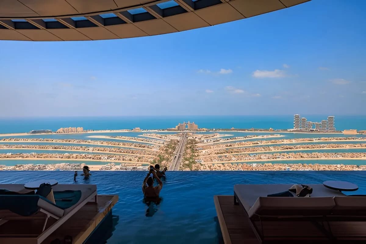 Aura Sky Pool Dubai