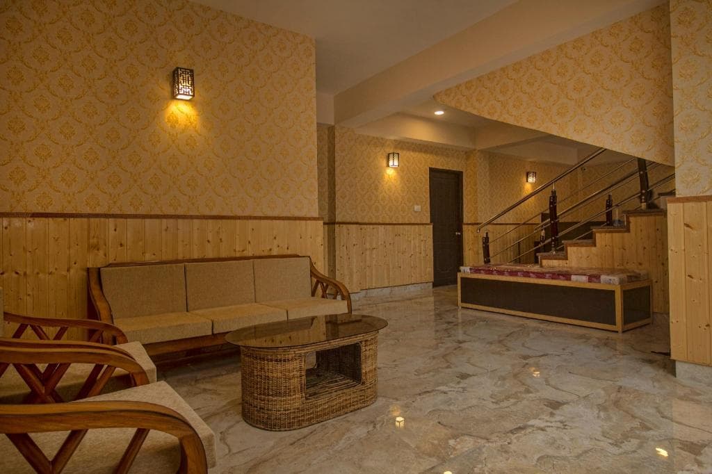 KIN'S DOKLAM RETREAT