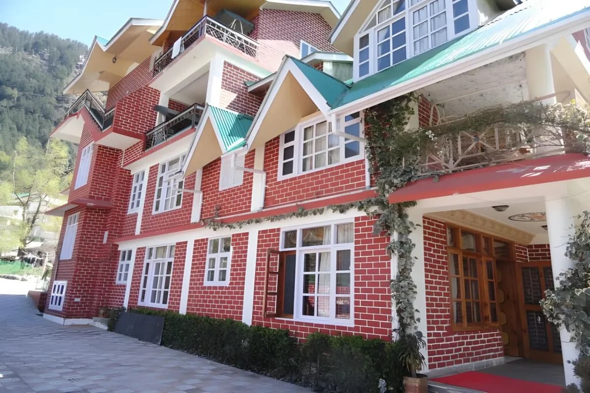 Chandermukhi Cottages