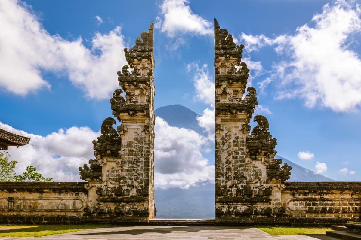 Penataran Agung Lempuyang Temple Front gate View