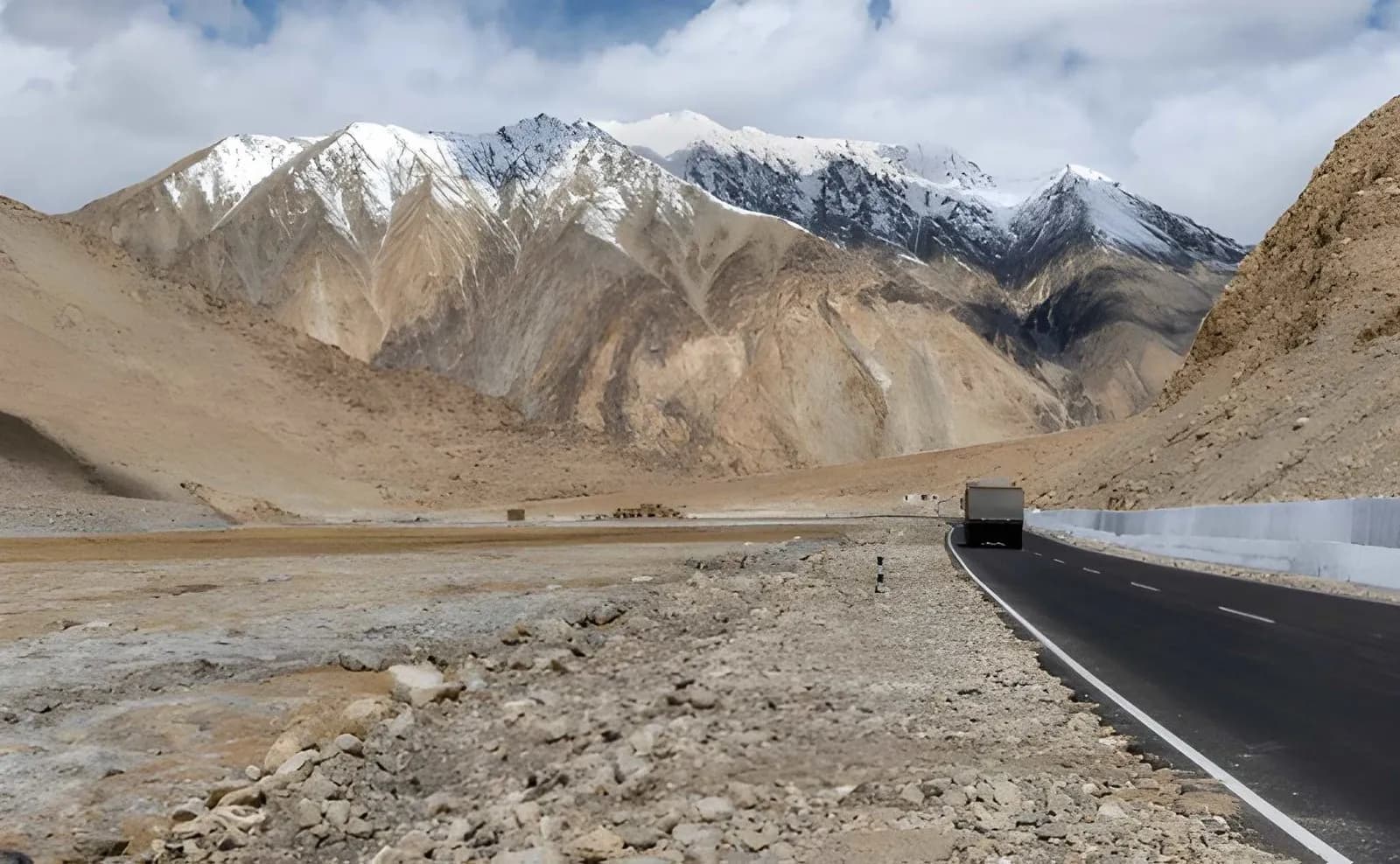 Road Trip From Pangong to Hanle