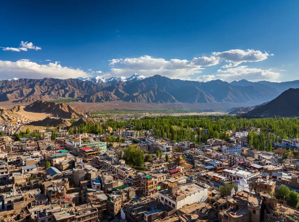 Ultimate Bike trip to Ladakh - Khardung La to Nubra Sands