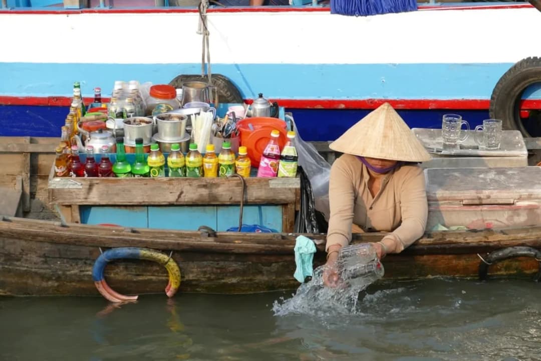Floating Markets