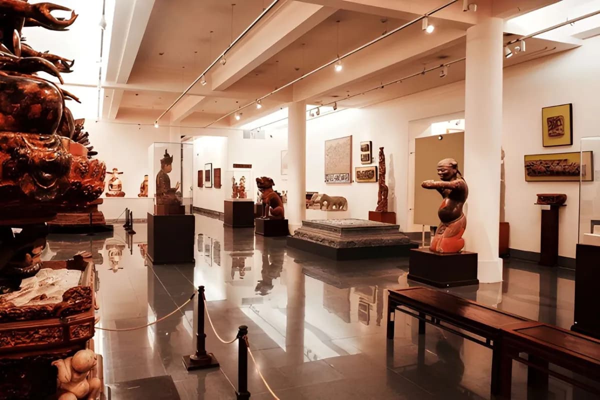 Ancient Artefacts of National Fine Arts Museum