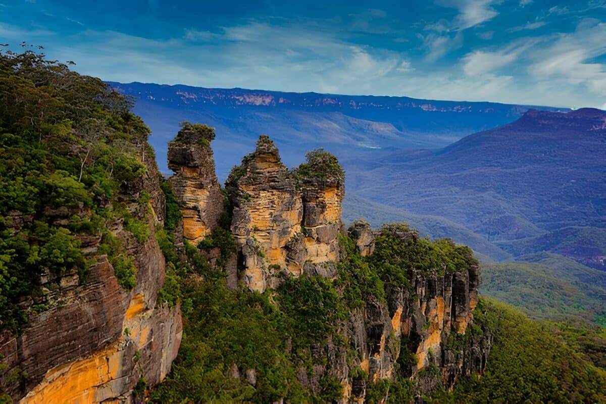 Three Sisters