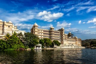 Rajasthan Delight Tour | Udaipur, Mount Abu & Lakes