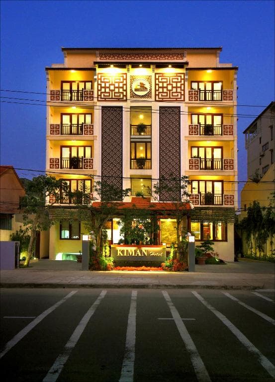 Kiman Hotel