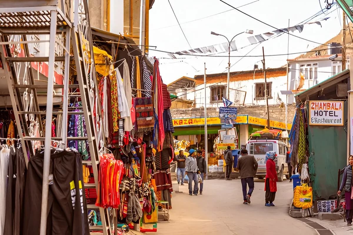  Kaza Market