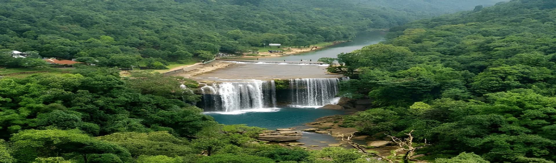 Meghalaya in August: Waterfalls, Crowds & What to Expect