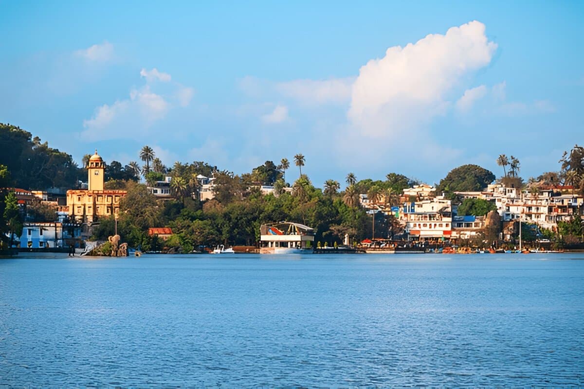 Nakki Lake