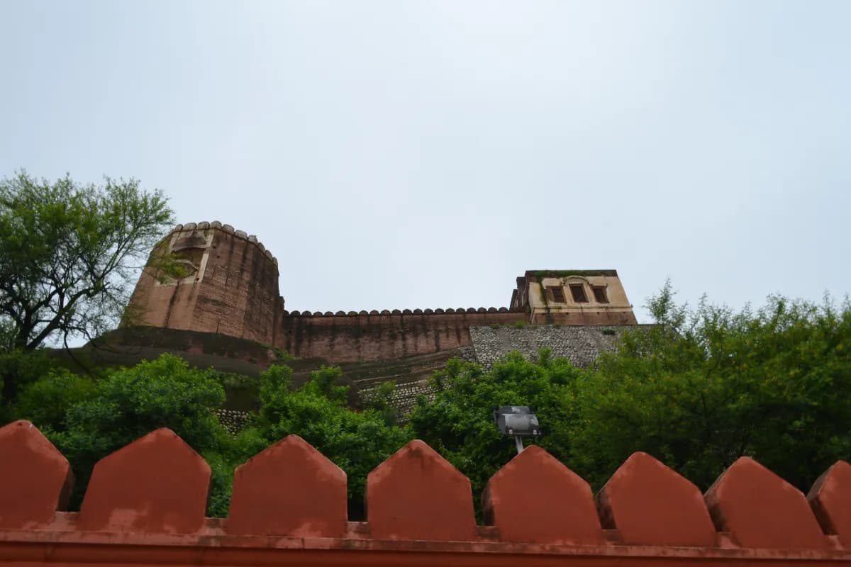 Akhnoor Fort
