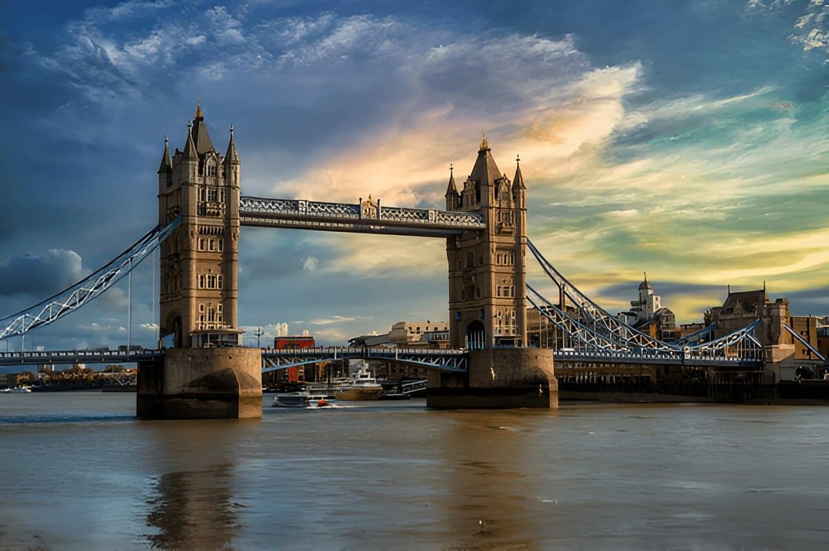 Tower Bridge