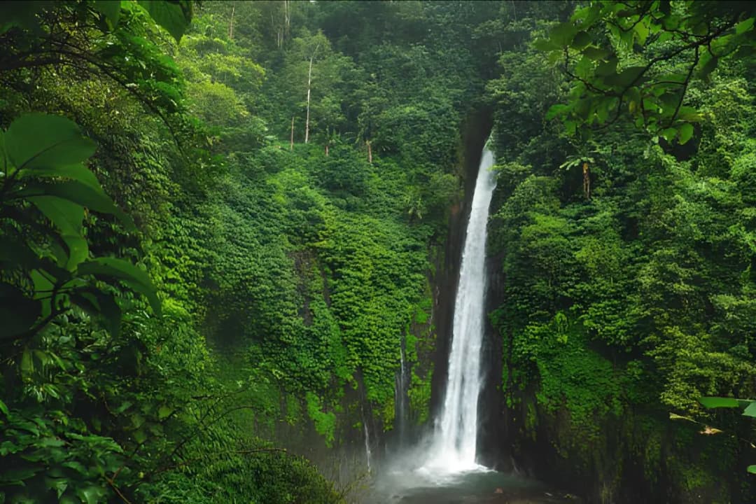 Munduk Waterfall