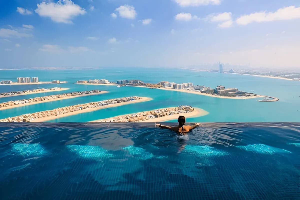 Aura Sky Pool Dubai