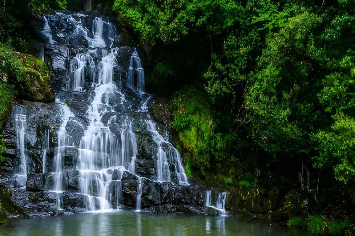 The Beautiful Elephant Falls in Shillong