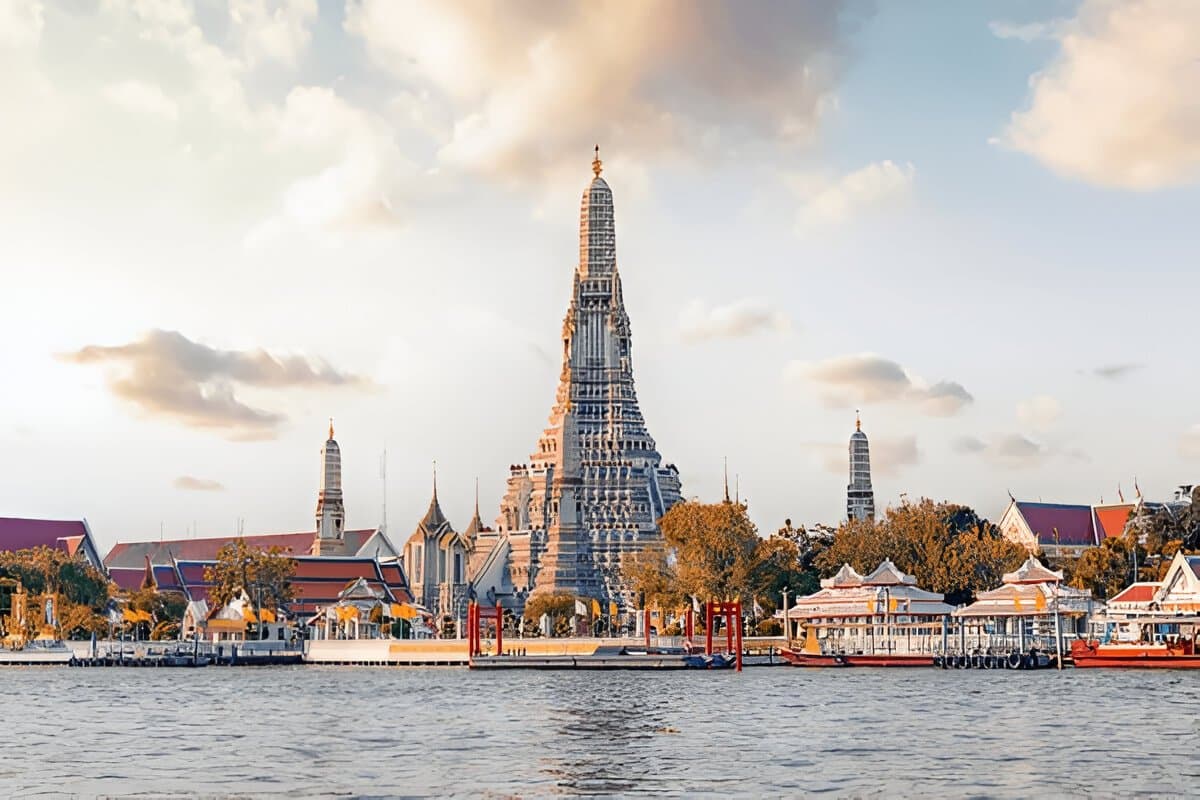Wat Arun Ratchawararam Ratchawaramahawihan