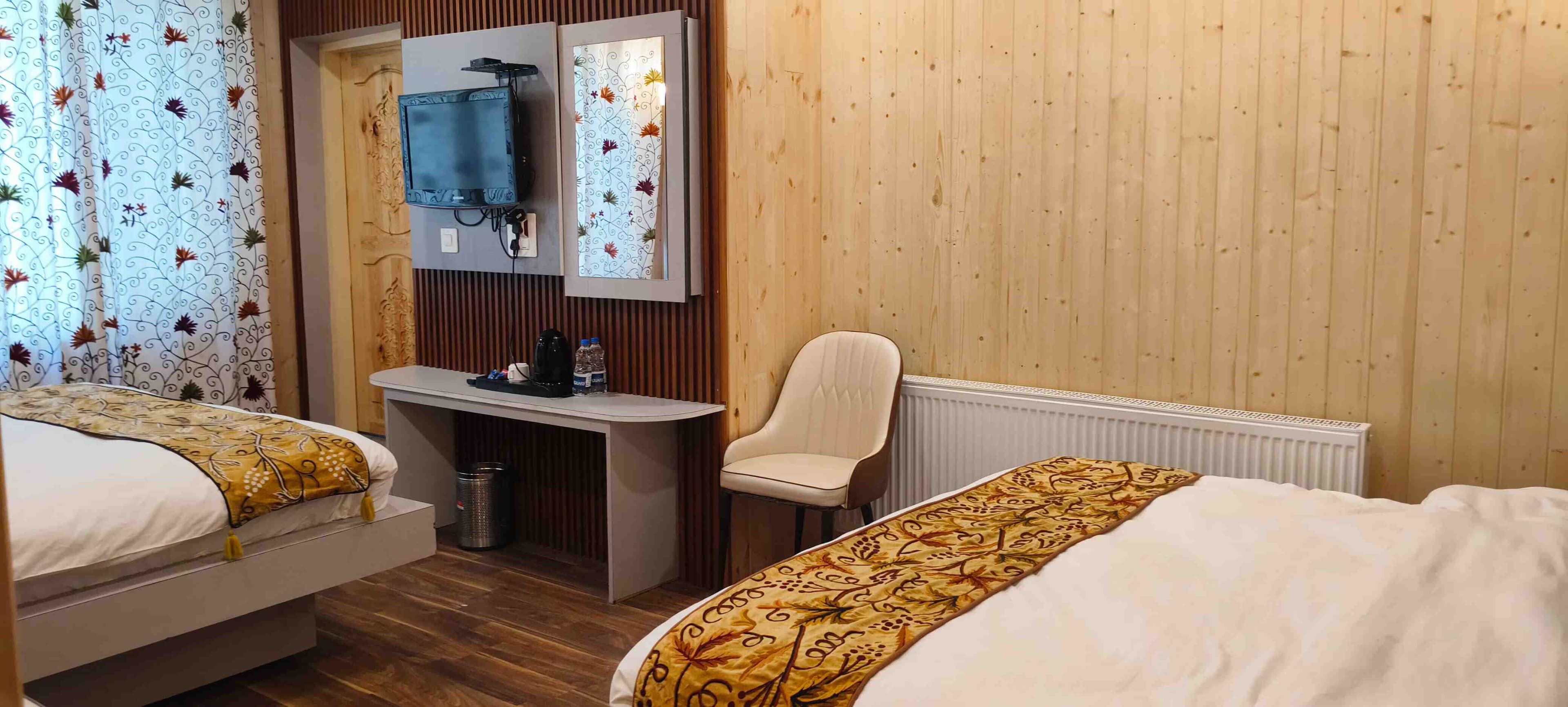 Hotel Green Mountain Pahalgam
