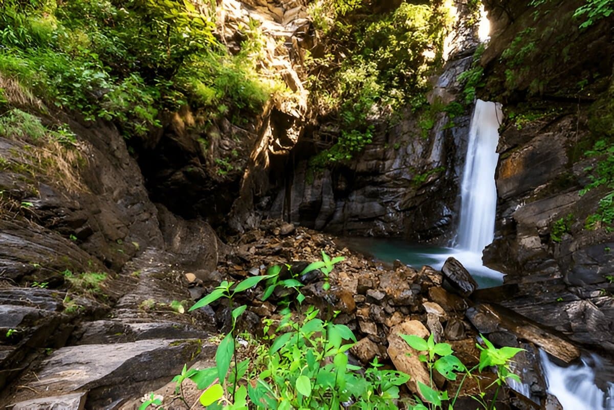 Bhatta falls