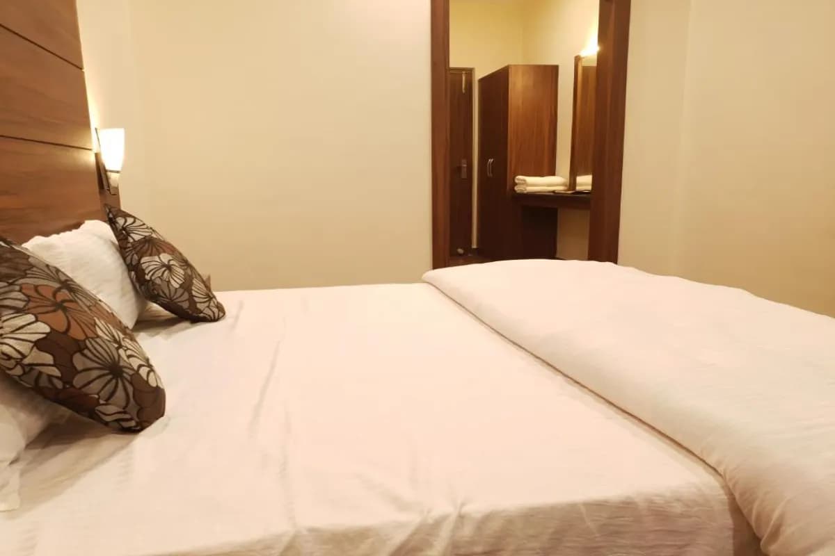 Rama Residency
