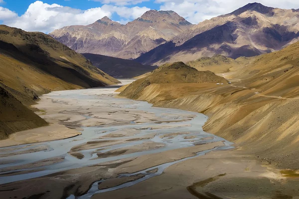 Spiti river`