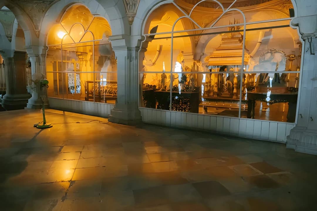 Museum Inside the Palace