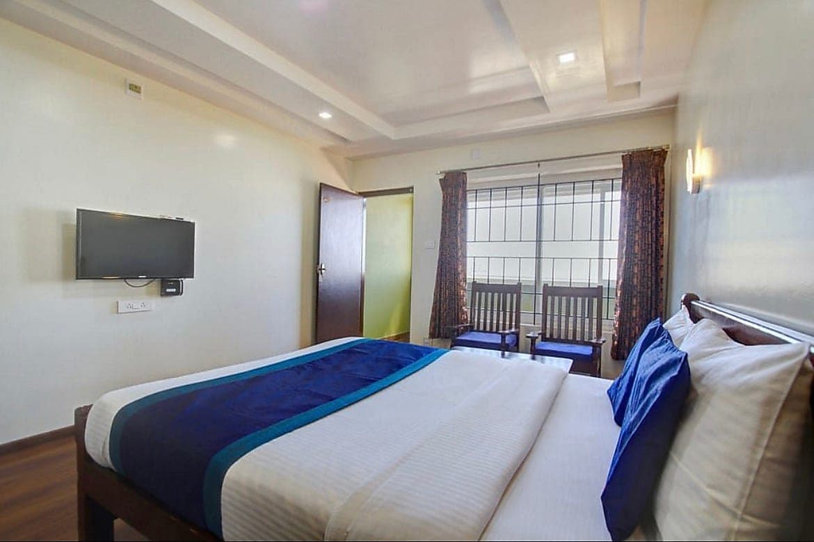 HOTEL ULTIMATE