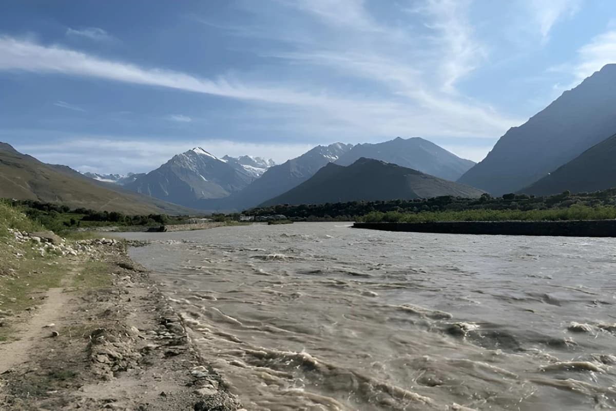 Suru River