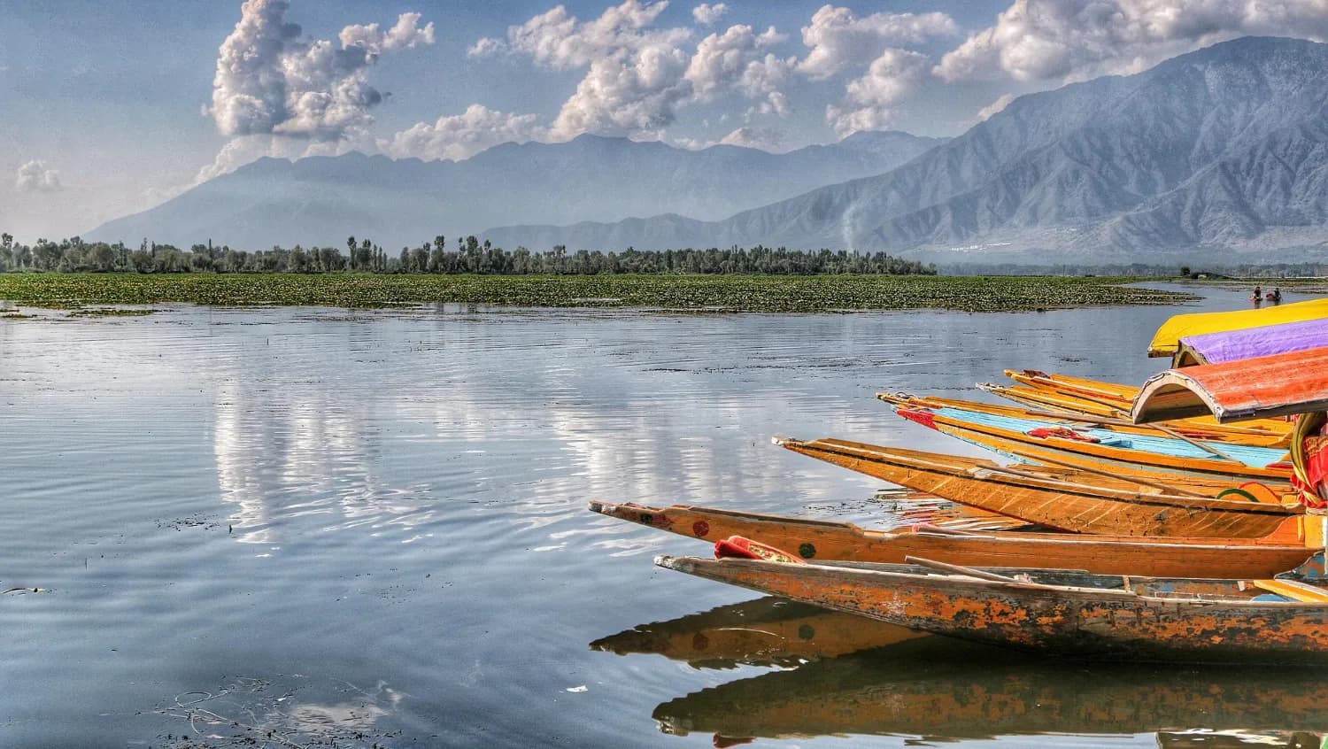 Valleys & Vistas of Nepal