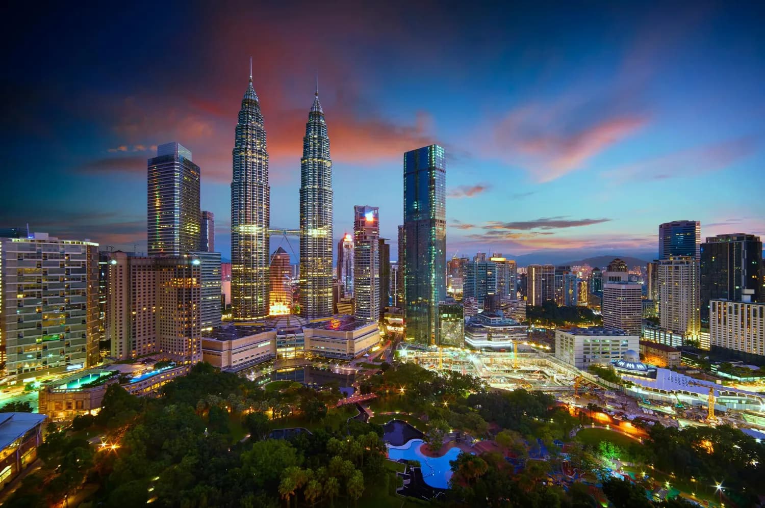 Malaysia City & Shore | Petronas Views to Sandy Beaches