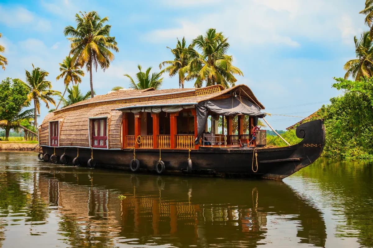 Alleppey Houseboat Stay
