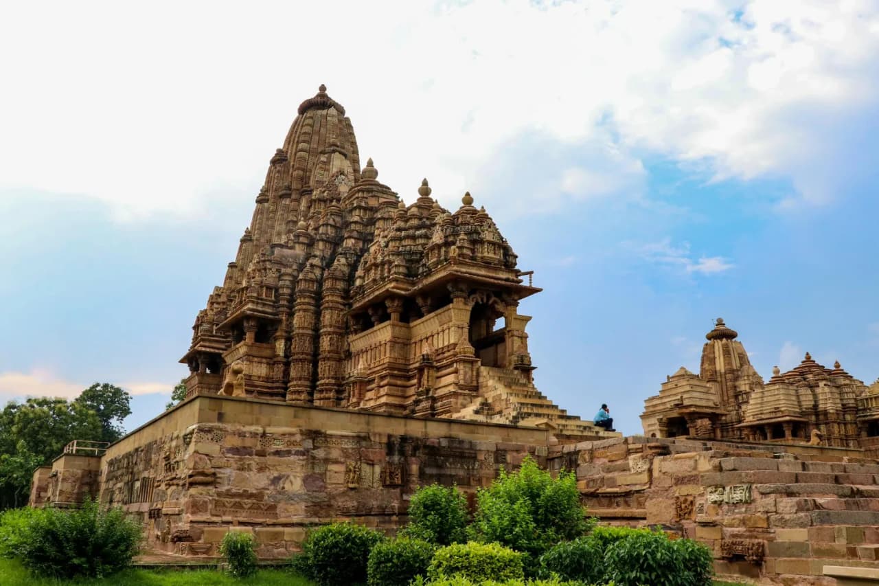 Sacred Temples of Puri - Konark, Jagannath & Beyond
