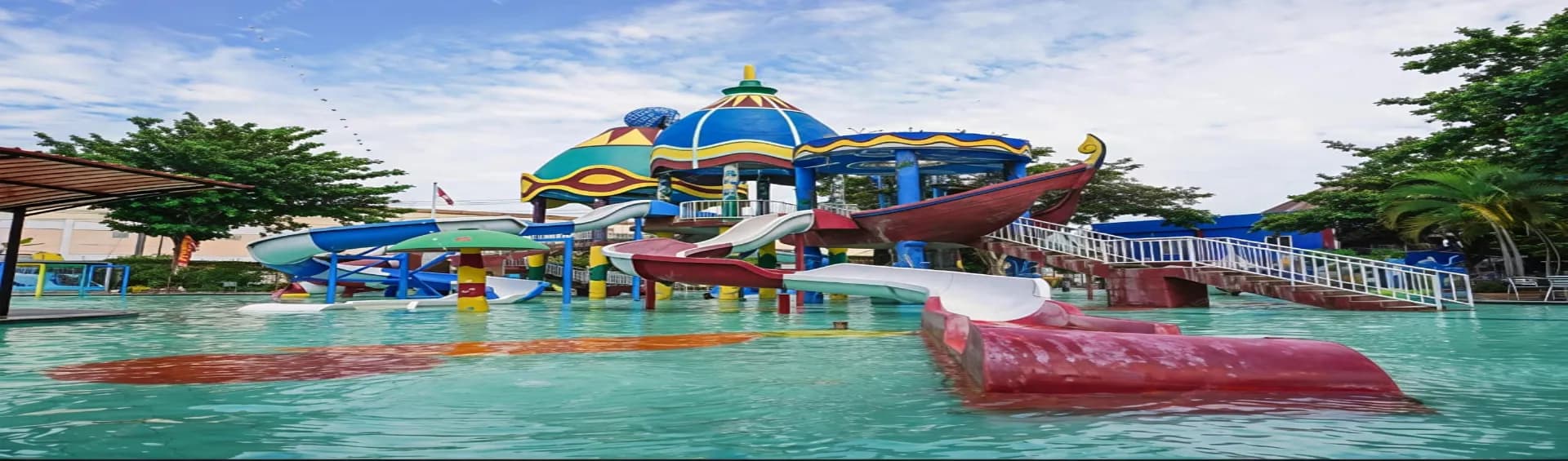 Water Parks in Malaysia: Fun, Thrills & Family Time