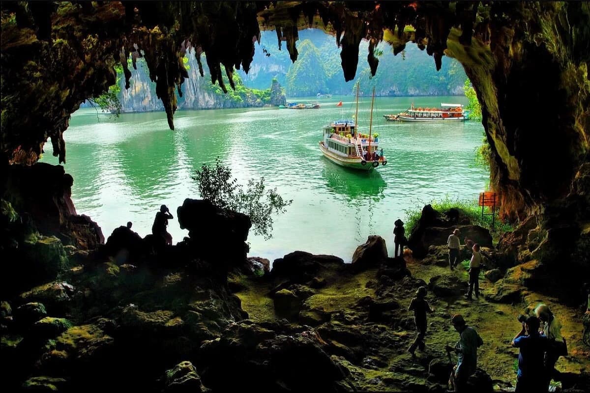 Sung Sot Cave View