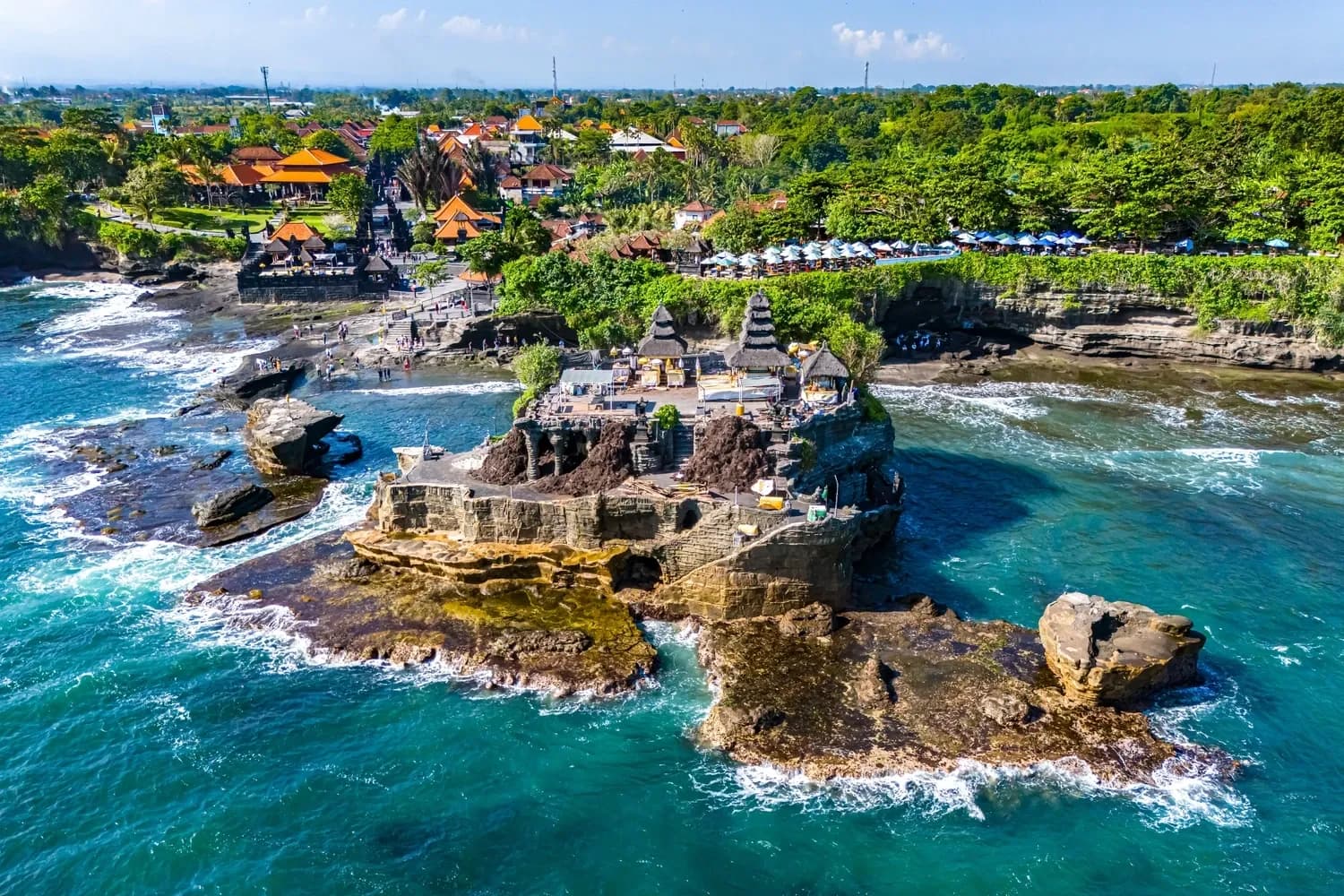 Cliff sea coast at Tanah Lot, Bali