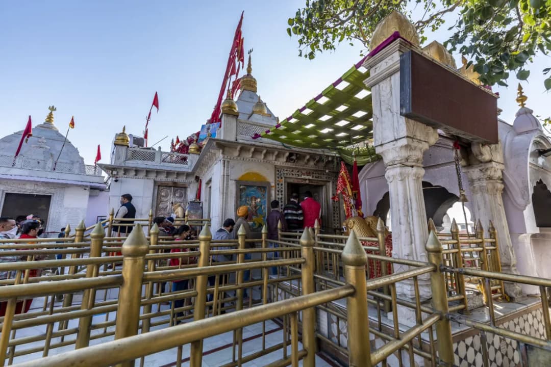 Shri Naina Devi Ji Temple