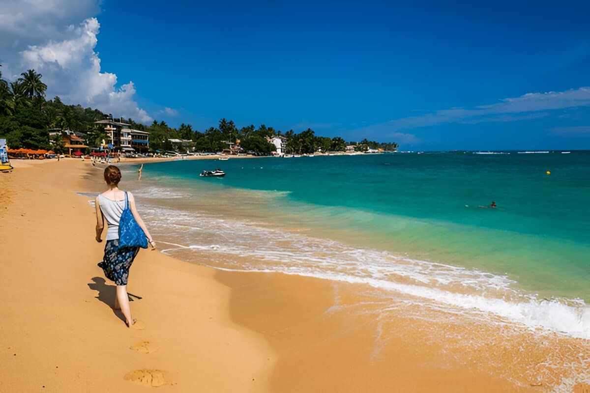 Unawatuna Beach Sri Lanka
