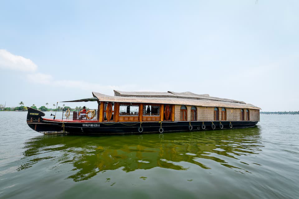 My trip Houseboat