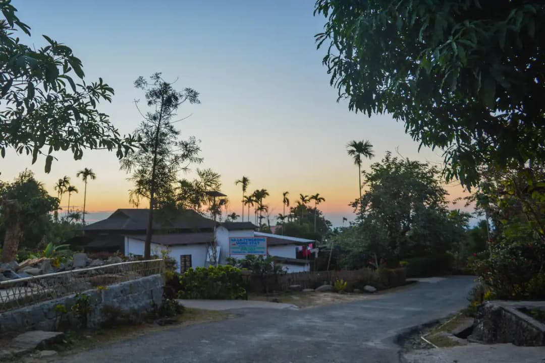 Mawlynnong Village Walk