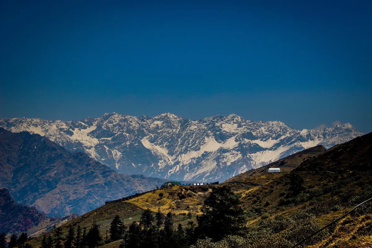 Chaukhamba peak