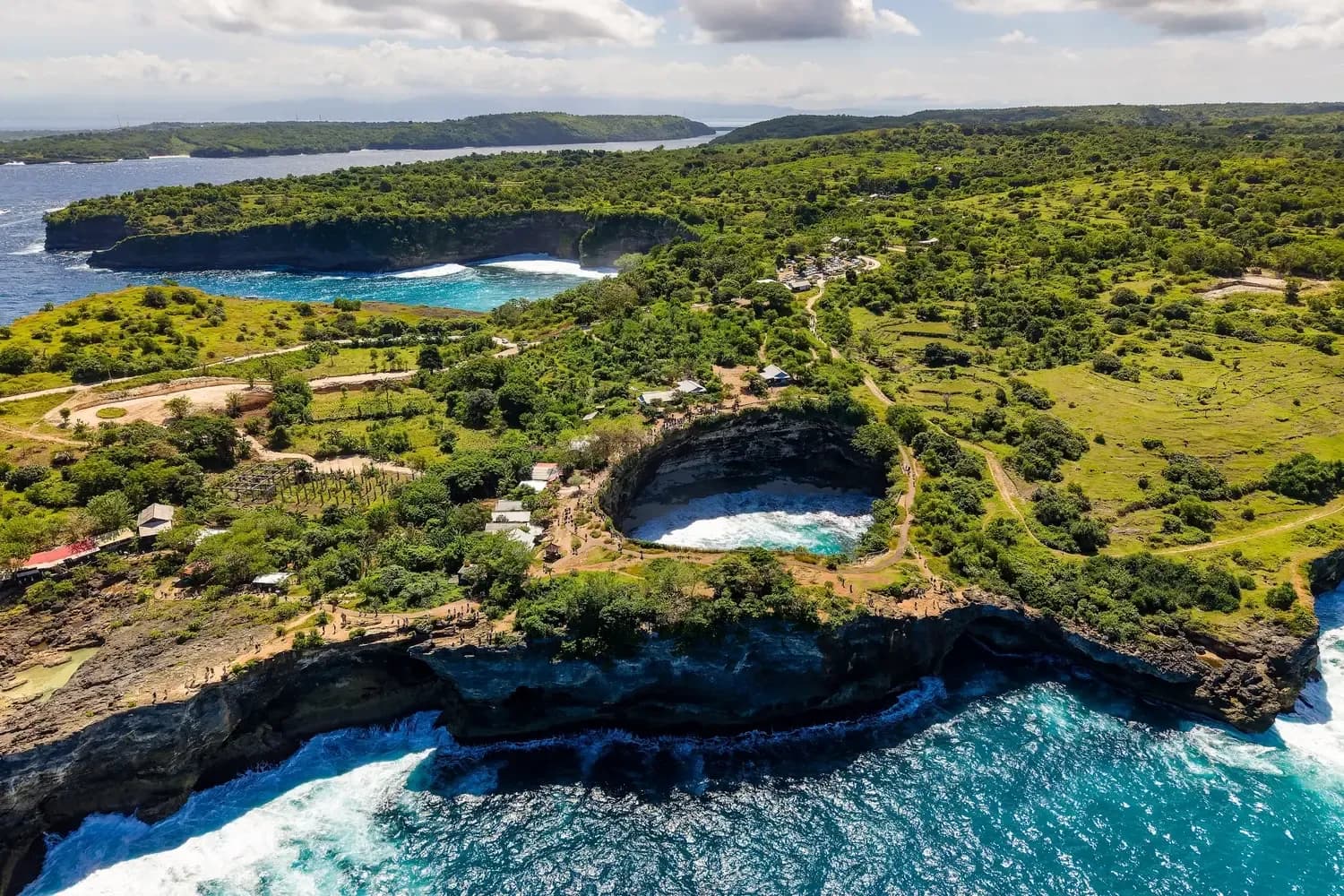 Nusa Penida Cliff